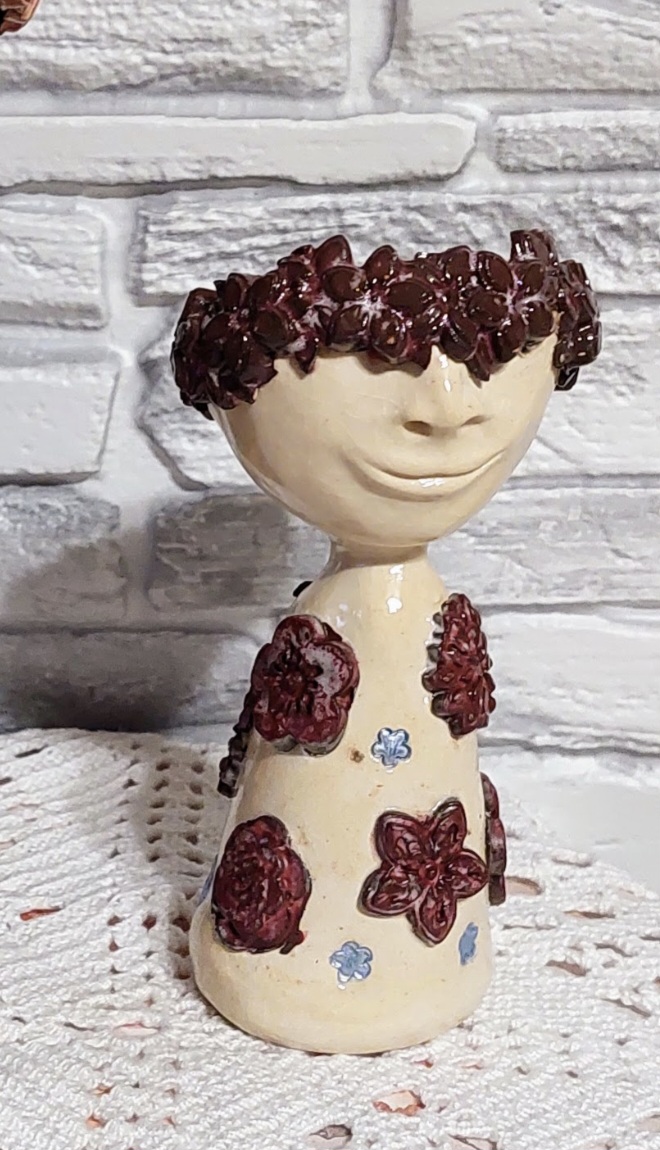 Скульптура женщины из белой глины — decor din lut lucrat manual, Little Art House / Ceramic & Decoupage